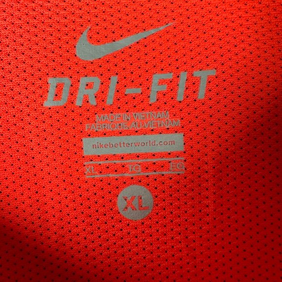Nike Dri-Fit Shirt Men XL Mesh Performance Red Short Sleeve Running - Picture 3 of 11